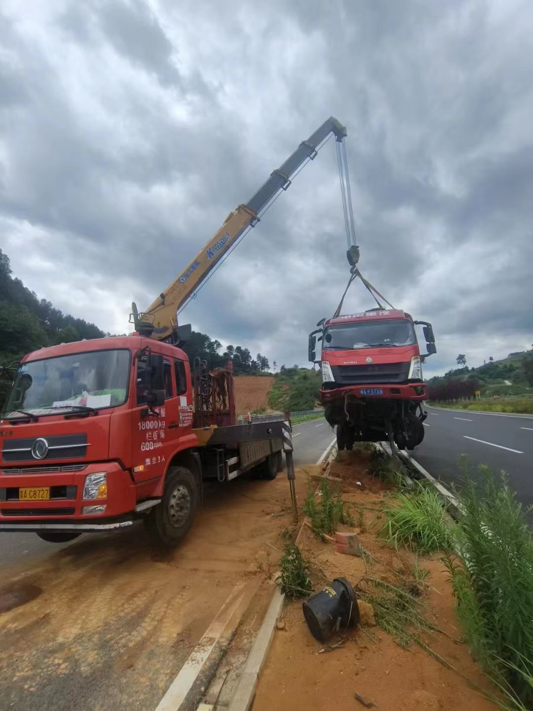 镜湖区吊车出租公司在日常生活中对吊车要怎样检查